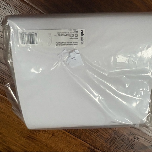 NEW CULT GAIA Zuma Mini Crossbody Bag - Picture 8 of 12